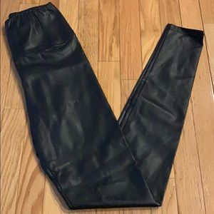 NWOT Wilfred Free Daria Vegan Leather Pant
